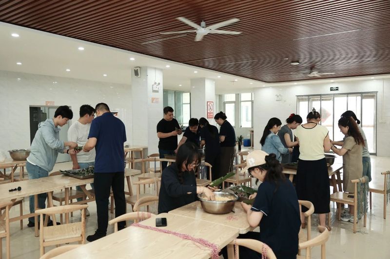 粽情端午，共筑企心 | 卓一牧業(yè)祝大家端午安康！